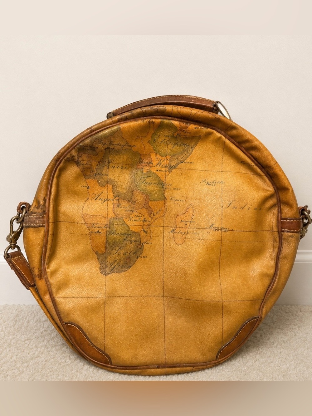 Alviero Martini l’illase Crossbody Bag in Tan & Green